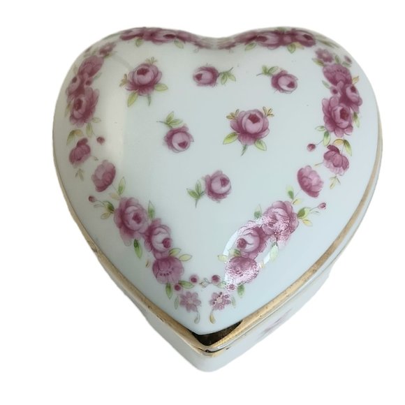 Lefton Heart Shaped Trinket Box Pink Flowers Gold Trim Jewlery Box - Picture 4 of 10